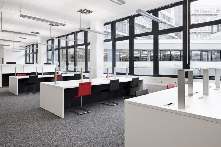 Lesesaal Universitätsbibliothek Paderborn