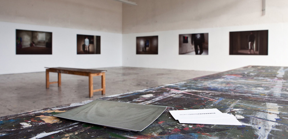 tl_files/Bilder/Foto/INFO/INFO_Zweiter_Untergrund_Moritz_Goette_Diplom_Foto_RZ_Hans_Joachim_Klein_Inszenierung.jpg
